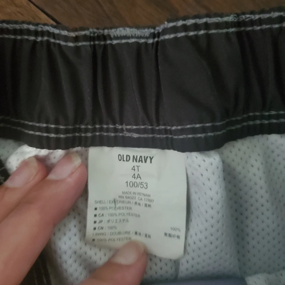 Swiming trunks size 4t by old navy in gray and black